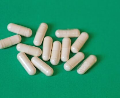 Photo protein synthesis supplement stack